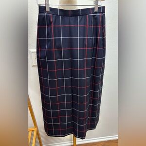 Vintage Burberrys Plaid Midi Skirt | Pre-1999 British Luxury